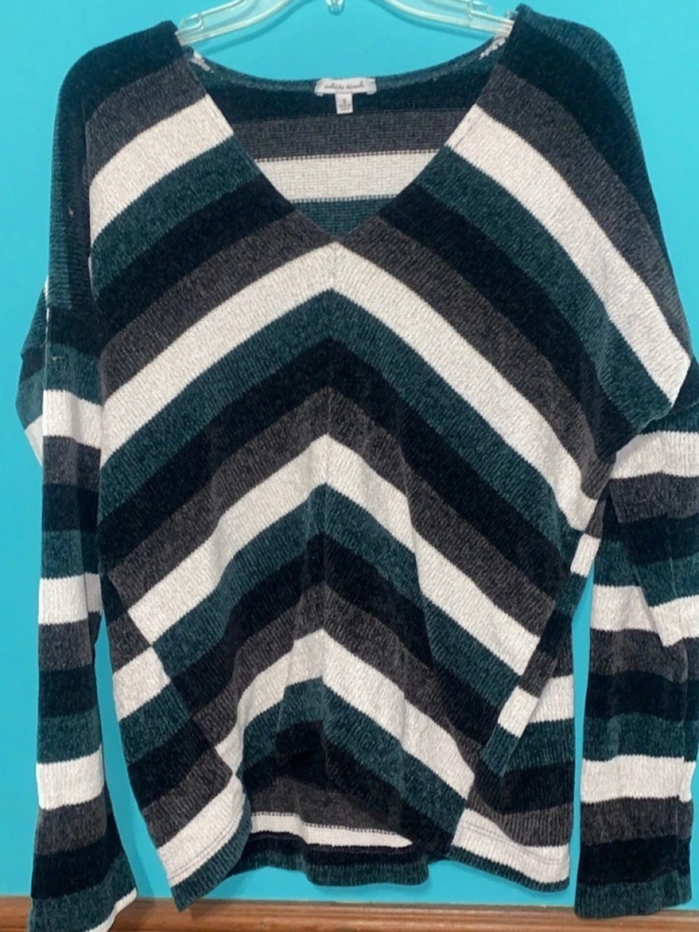 white birch Striped Chevron Sweater in Black & Green Like New